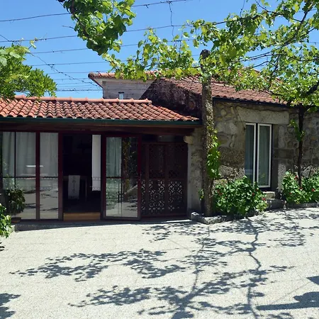Casa Do Carvalho * Viatodos