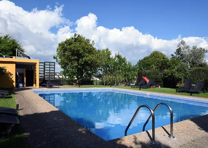 Alojamento de Turismo Rural Casa Do Carvalho *